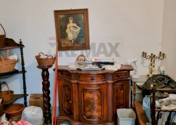 RIPOSTIGLIO - Quadrilocale PIAZZA VITTORIO EMANUELE
 
3, Varese Ligure - foto 17