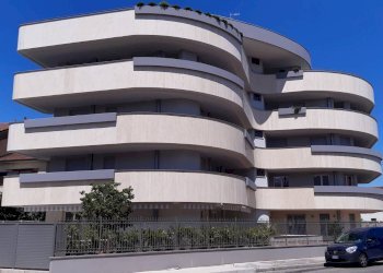 Foto 1 - Trilocale VIA BORSI
 
9, Rho - foto 1