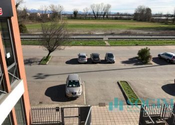 Foto 5 - Locale Commerciale Einaudi
 
8, Pessano con Bornago - foto 5