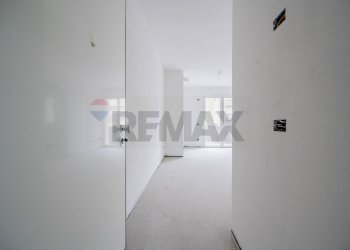 Hall / corridoio - Bilocale Reggio nell'Emilia - foto 3