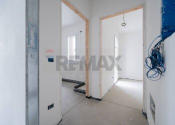 Hall / corridoio - Bilocale Reggio nell'Emilia - foto 10