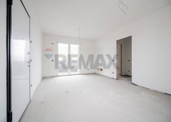 Stanza vuota - Trilocale Reggio nell'Emilia - foto 8