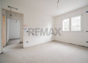 Stanza vuota - Trilocale Reggio nell'Emilia - foto 13