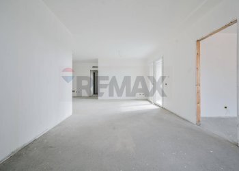 Stanza vuota - Quadrilocale Reggio nell'Emilia - foto 6