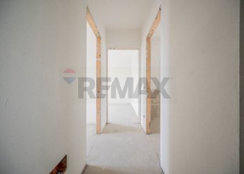 Hall / corridoio - Quadrilocale Reggio nell'Emilia - foto 16