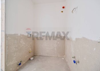 Stanza vuota - Quadrilocale Reggio nell'Emilia - foto 32