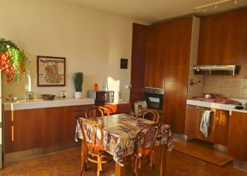 Foto 12 - Bilocale via BRUGHIERA
 
22, Leggiuno - foto 12