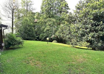 Foto 18 - Bilocale via BRUGHIERA
 
22, Leggiuno - foto 18