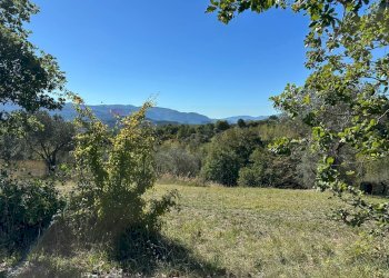 Vista delle montagne - Terreno agricolo Località Arse, Fornelli - foto 3