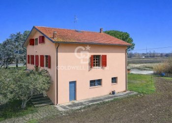 Foto 4 - Casa indipendente Via Trasversale Marecchia
 
1411, Santarcangelo di Romagna - foto 4
