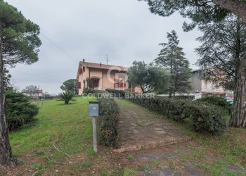 Foto 40 - Casa indipendente Via Trasversale Marecchia
 
1411, Santarcangelo di Romagna - foto 40