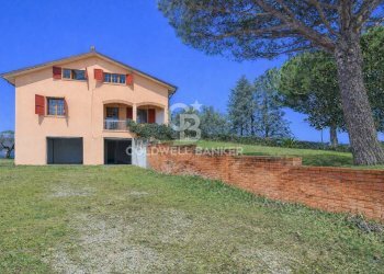 Foto 3 - Casa indipendente Via Trasversale Marecchia
 
1411, Santarcangelo di Romagna - foto 3