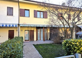 Casa all\'aperto - Casa semi indipendente Via Delle Corne
 
13, Valdobbiadene - foto 1