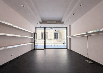 Foto 7 - Shop Via Tempio Malatestiano
 
47, Rimini - photo 7