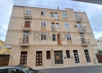 Facciata principale - Appartamento via Generale Cascino
 
42, Comiso - foto 1