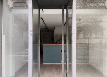 Bagno - Monolocale Viale Tenente Lena
 
35, Ragusa - foto 4