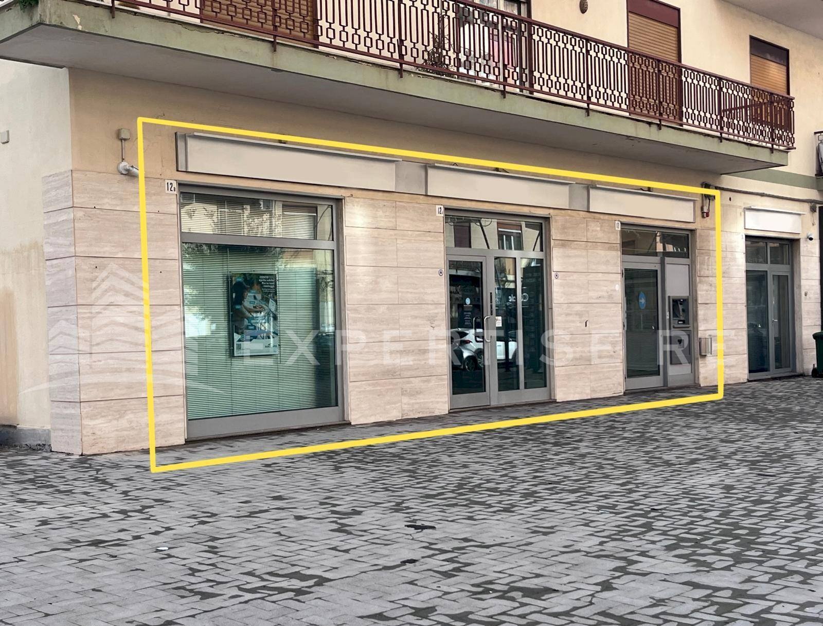 Foto 1 - Locale Commerciale Via Guglielmo Marconi
 
12, Gravina di Catania - foto 1