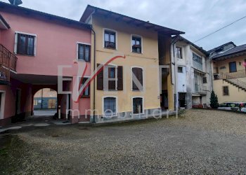 Foto 1 - Three-room apartment CORSO GALLIANO ROCCO
 
58, Pinasca - photo 1