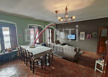 Foto 3 - Three-room apartment CORSO GALLIANO ROCCO
 
58, Pinasca - photo 3