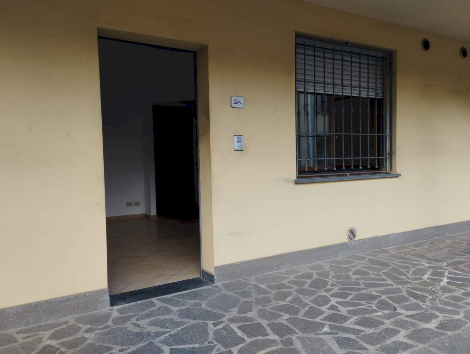 Foto 2 - Bilocale Via Roma
 
244, Pontedera - foto 2