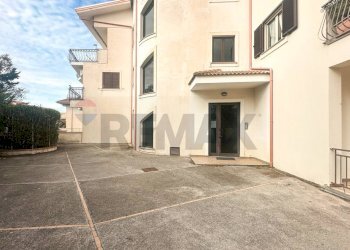 Portone ingresso esterno - Appartamento via dei Bizantini
 
2, Belvedere Marittimo - foto 2