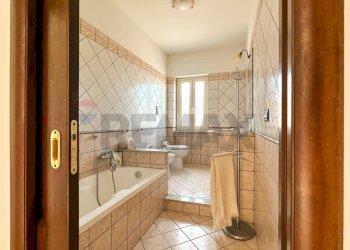 Bagno con doccia - Appartamento via dei Bizantini
 
2, Belvedere Marittimo - foto 20