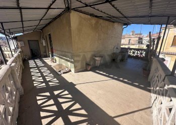 Terrazza - Attic piazza san giovanni gerosolomitano
 
3, Cosenza - photo 17