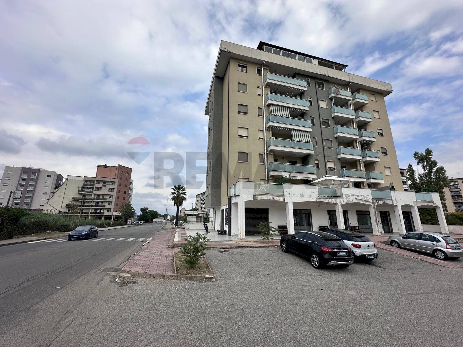 Edificio all\'aperto - Three-room apartment via popilia
 
252, Cosenza - photo 1