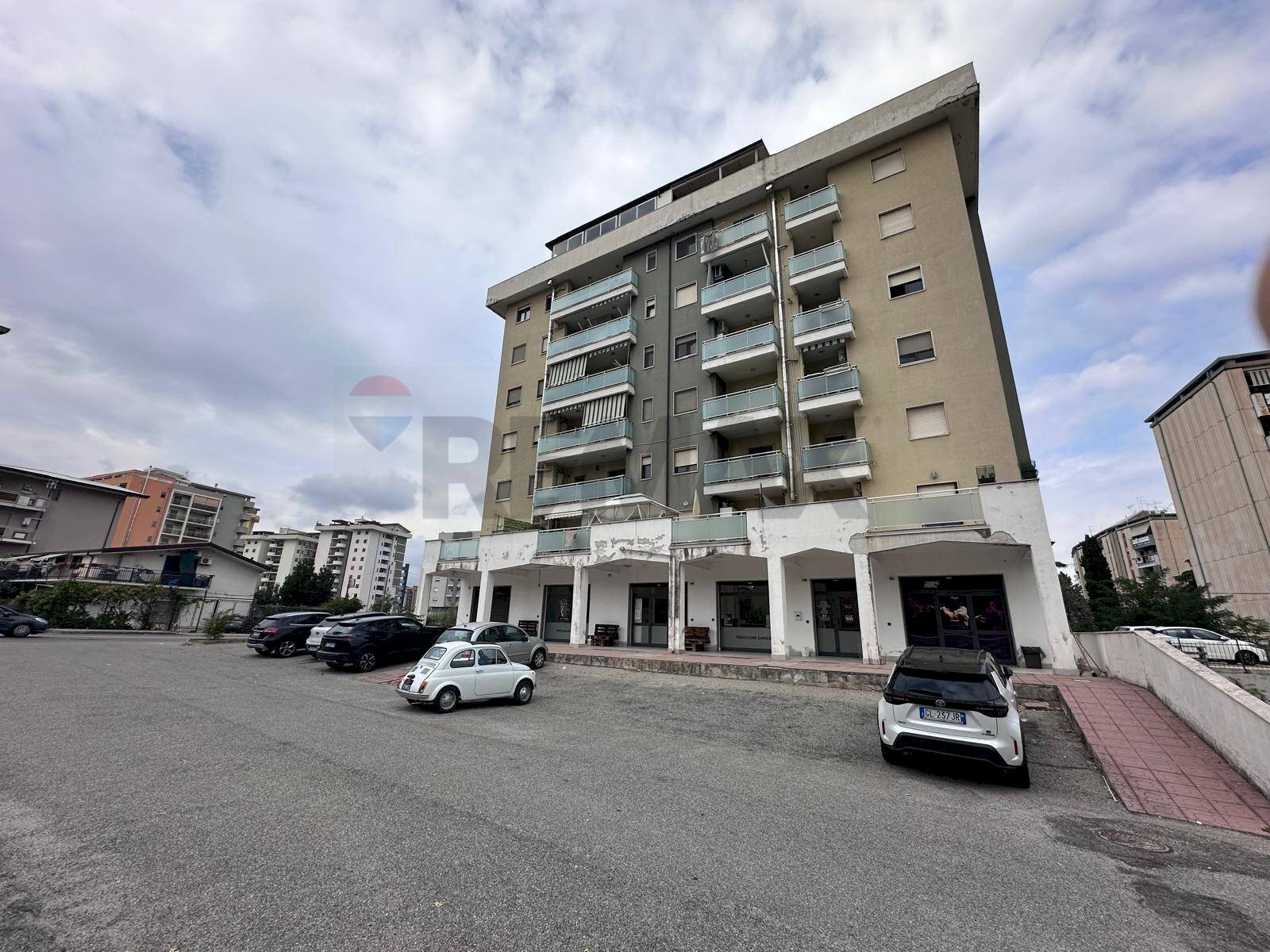 Edificio all\'aperto - Three-room apartment via popilia
 
252, Cosenza - photo 2