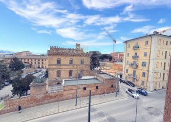 Foto 1 - Trilocale Via Salomone
 
83, Chieti - foto 1