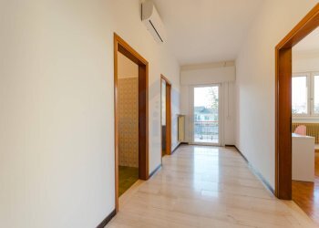 Foto 28 - Casa semi indipendente Via A. Boito
 
3, Paese - foto 28