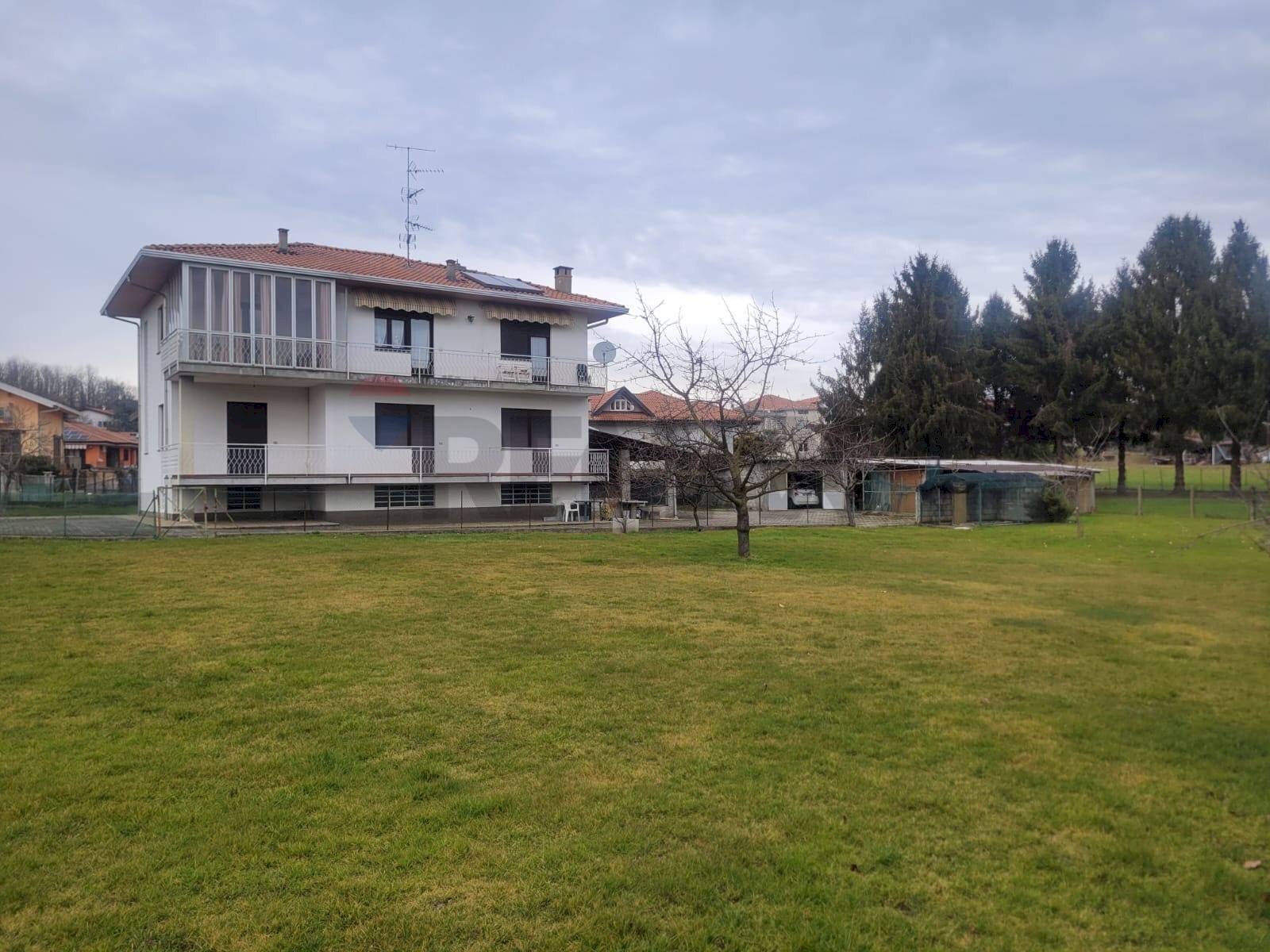 Casa all\'aperto - Casa semi indipendente Via Giuseppe Garibaldi
 
11, Gargallo - foto 2