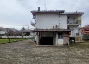 Casa all\'aperto - Semi-detached house Via Giuseppe Garibaldi
 
11, Gargallo - photo 4