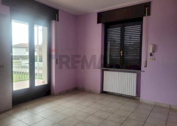 Stanza vuota - Semi-detached house Via Giuseppe Garibaldi
 
11, Gargallo - photo 6