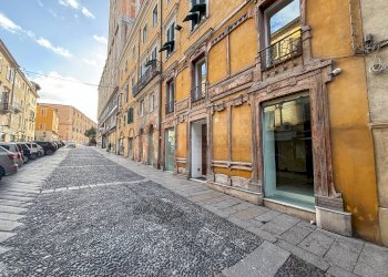 Foto 20 - Locale Commerciale Largo Cavallotti
 
18, Sassari - foto 20