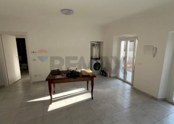 Stanza vuota - Bilocale Varallo Pombia - foto 17