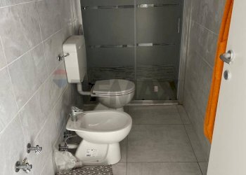 Bagno - Bilocale Varallo Pombia - foto 30