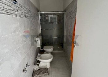 Bagno - Bilocale Varallo Pombia - foto 32