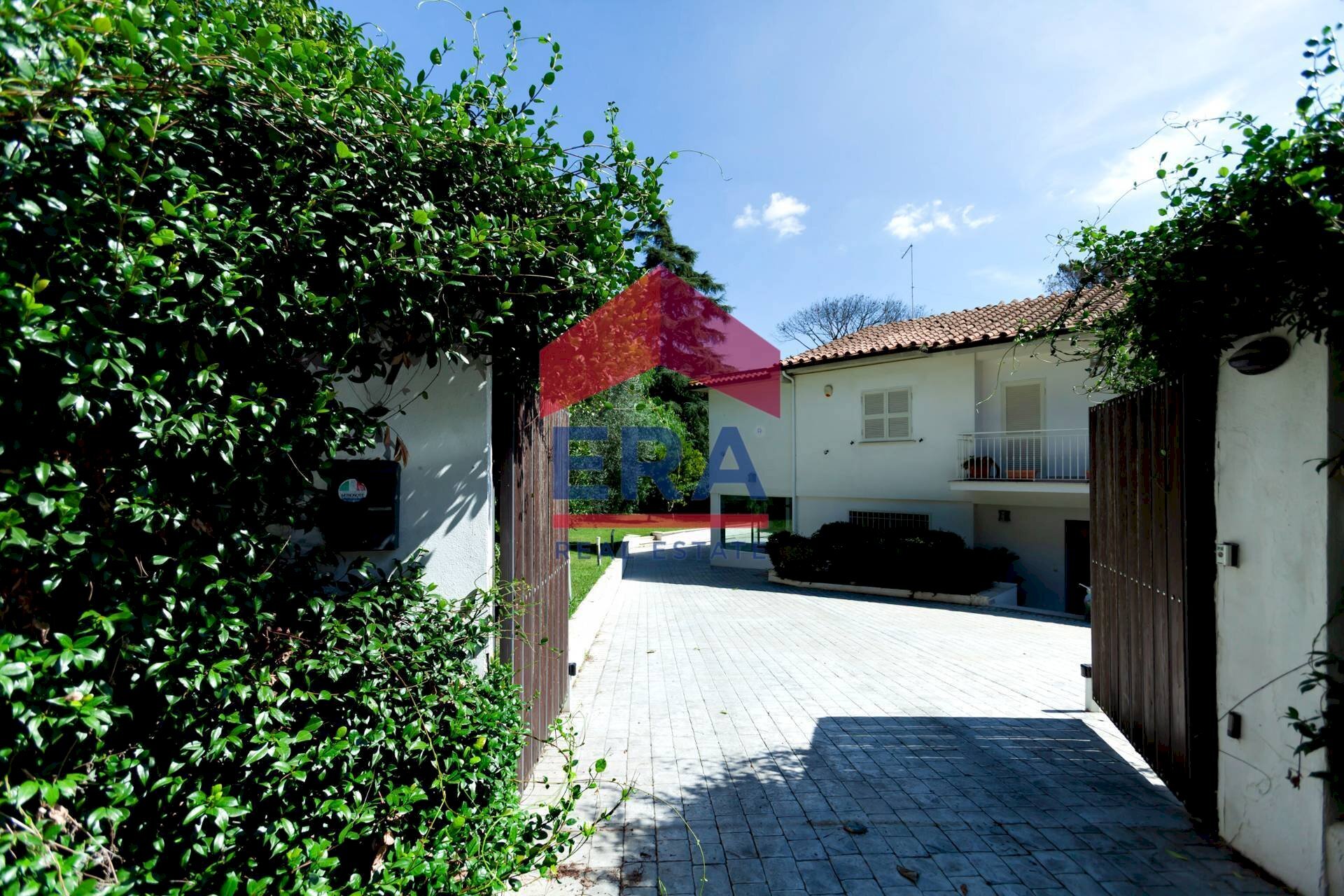 Foto 1 - Villa a Schiera Via Leonardo Fibonacci
 
57, Roma - foto 1