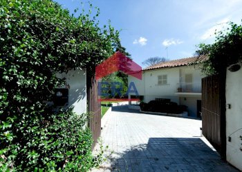 Foto 1 - Villa a Schiera Via Leonardo Fibonacci
 
57, Roma - foto 1