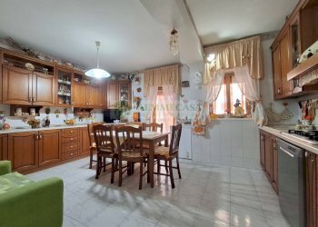 Foto 8 - Quadrilocale Stradale San Giorgio
 
35a, Catania - foto 7