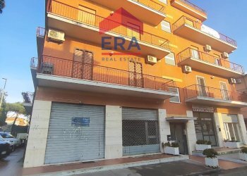 Foto 1 - Trilocale Via Francesco Donati
 
64, Roma - foto 1