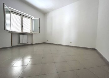 Foto 3 - Appartamento Traversa VIII Crotone
 
18, Catanzaro - foto 3