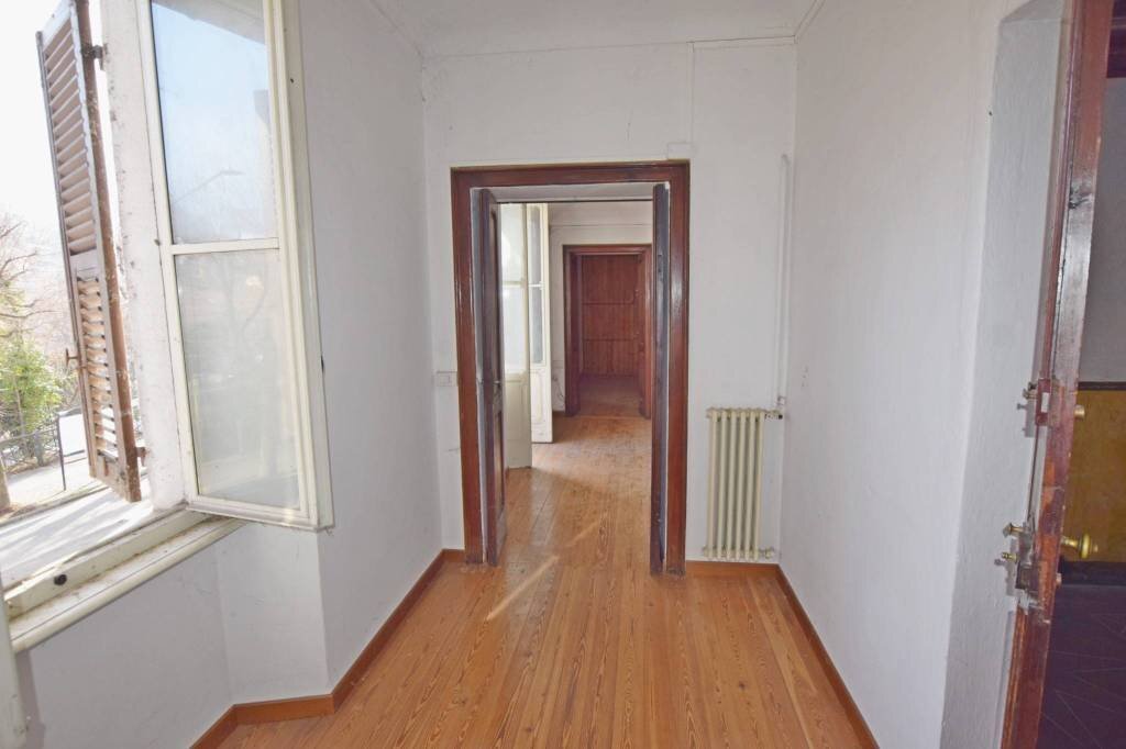 Corridoio - Quadrilocale via Vittorio Veneto, 25, Mondovì - foto 3