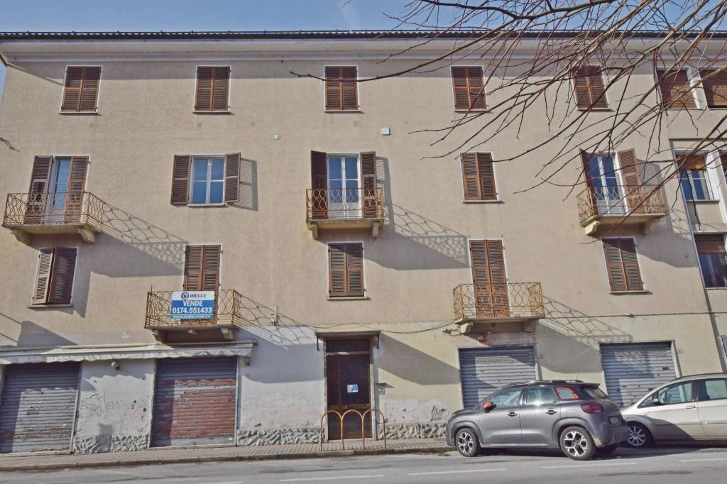 Facciata - Quadrilocale via Vittorio Veneto, 25, Mondovì - foto 3