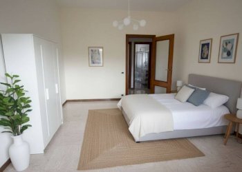 Camera da letto - Quadrilocale corso Europa, 2, Mondovì - foto 8