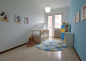 Camera da letto - Quadrilocale corso Europa, 2, Mondovì - foto 11