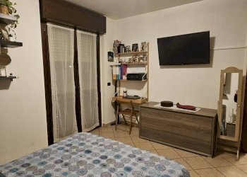 Camera da letto - Bilocale Leini - foto 5