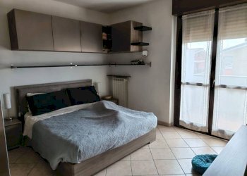 Camera da letto - Two-room apartment Leini - photo 11