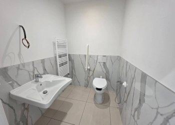 Bagno - Ufficio via Jacopo Barozzi Vignola, 6, Bologna (zona Bolognina) - foto 13